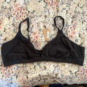 Skims NWT 4X Bralette